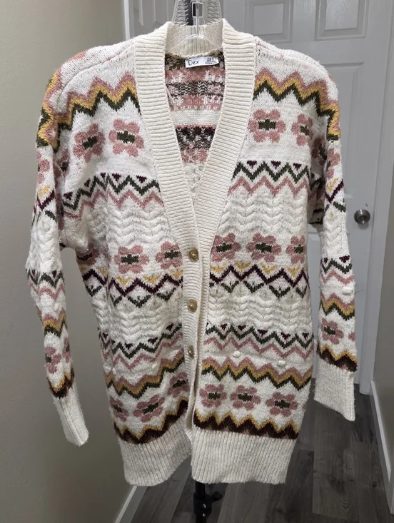 Dex Cream Cardigan with Pattern - Picture 1 of 10